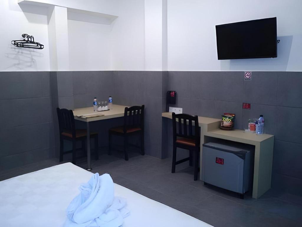 Mira Hotel บันจาร์มาซิน ภายนอก รูปภาพ