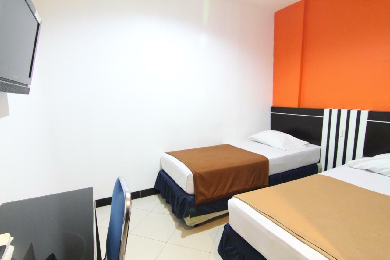 Mira Hotel บันจาร์มาซิน ภายนอก รูปภาพ